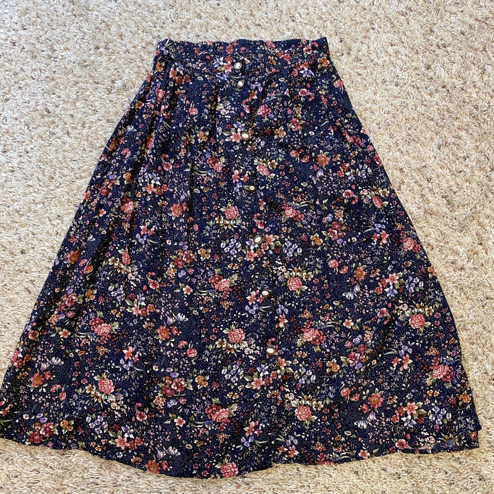 High waisted floral skirt